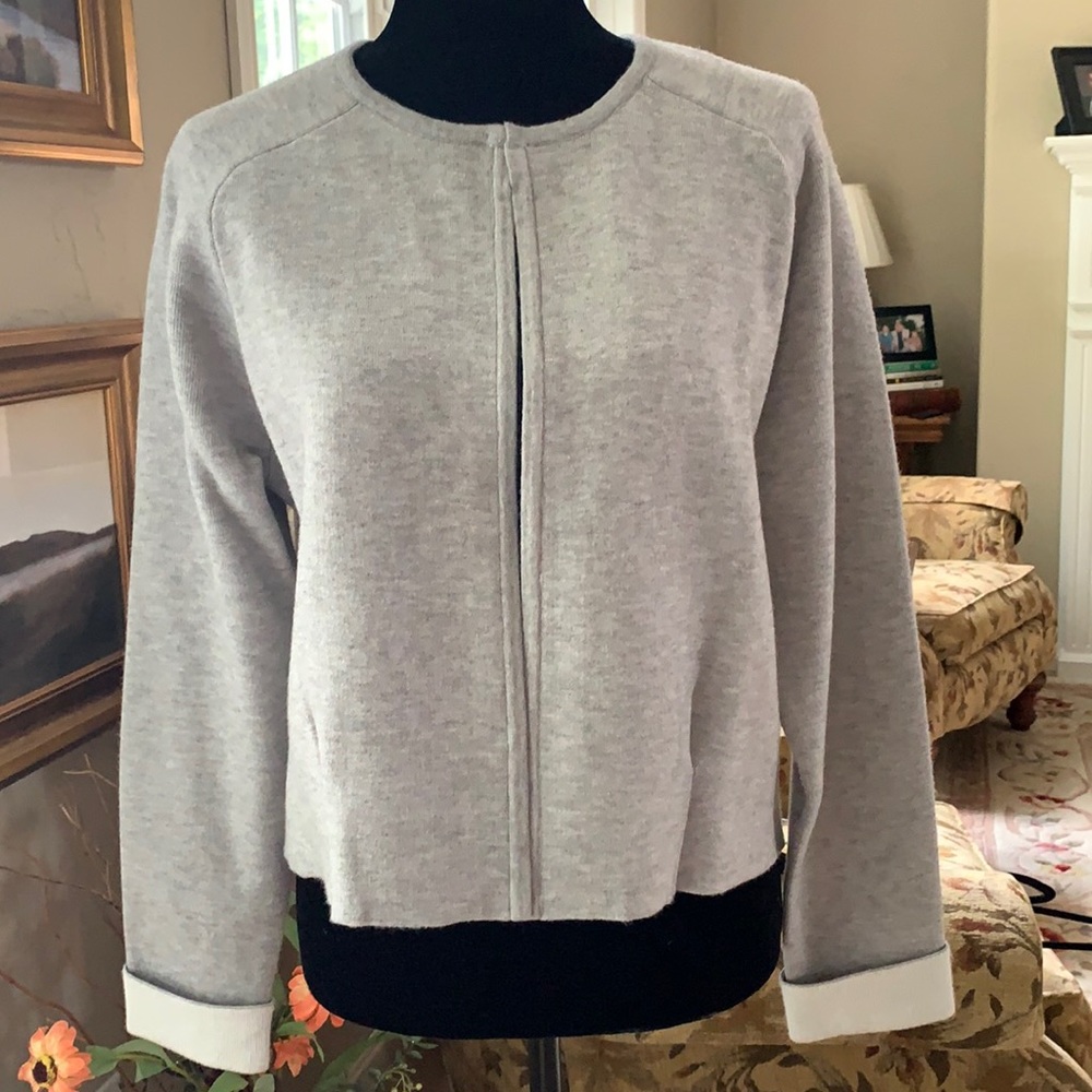 Tahari Light Grey Sweater Jacket NWT